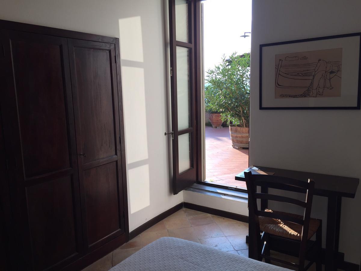 Albergo Il Monastero Иския Екстериор снимка